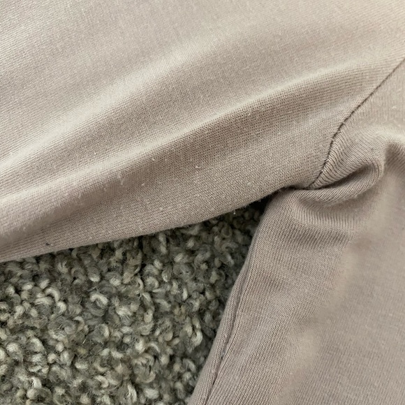 Aritzia Wilfred Lounge Long Sleeve Light Brown Nude‎ Somer Bodysuit Size Medium - Picture 3 of 7